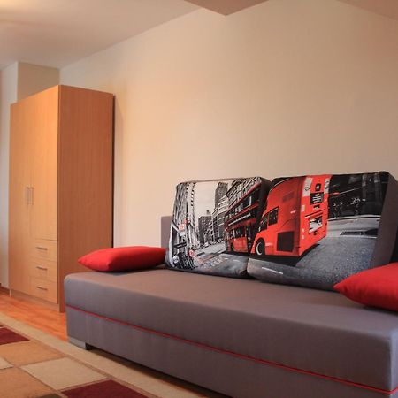 Karlovy Vary Zamecky Vrch Apartment Exterior foto