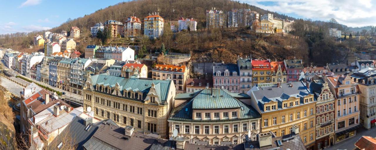 Karlovy Vary Zamecky Vrch Apartment Exterior foto