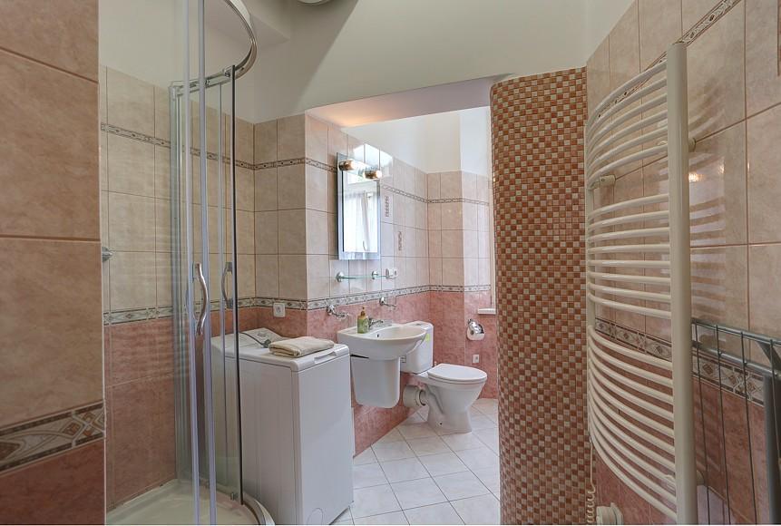 Karlovy Vary Zamecky Vrch Apartment Exterior foto